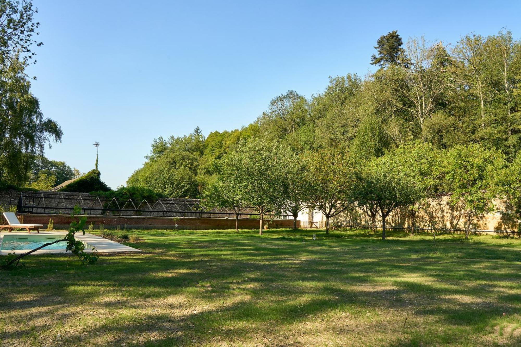 Domaine De La Commanderie De Ballan Buitenkant foto